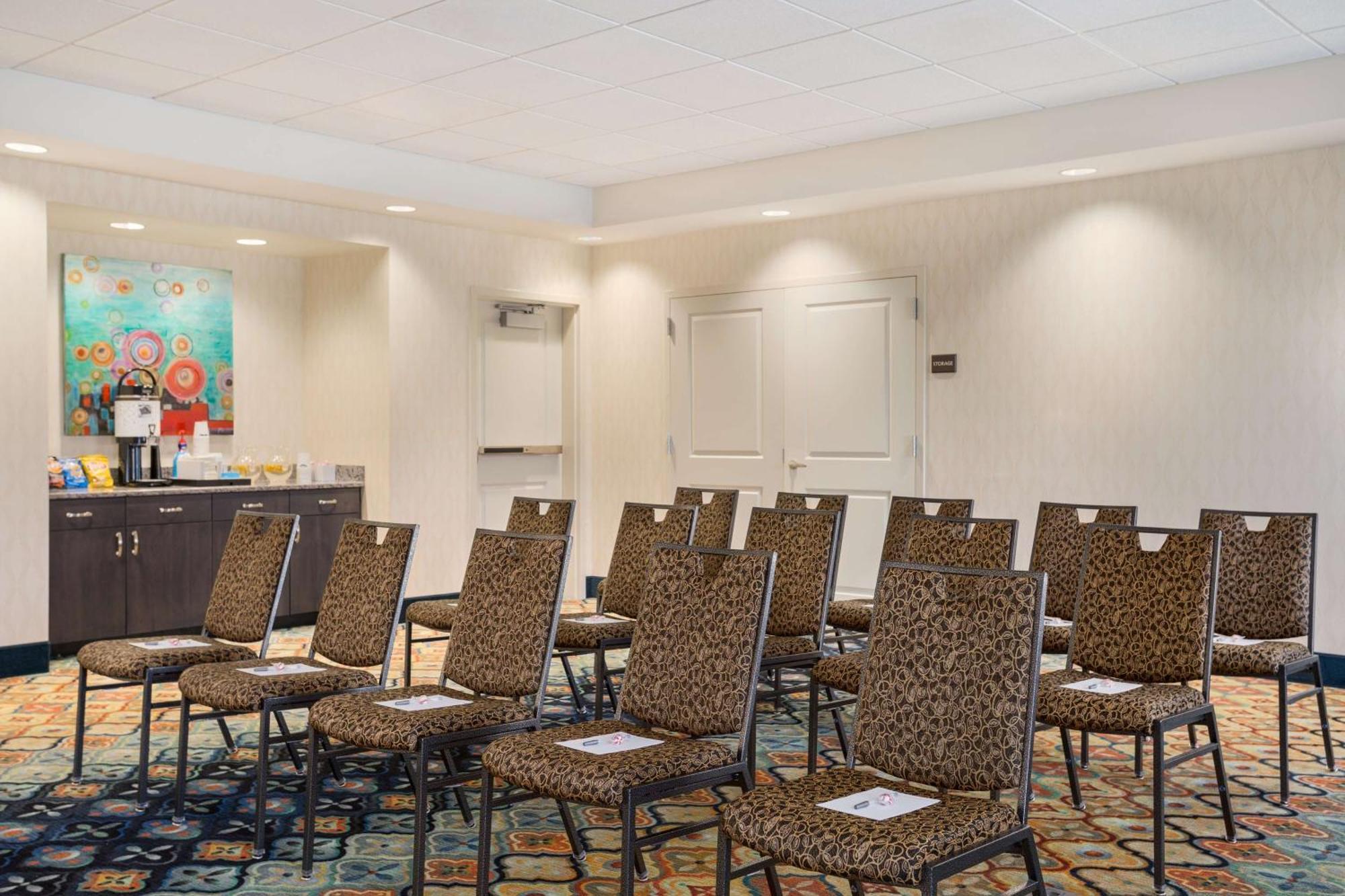 Hampton Inn & Suites West Des Moines Mill Civic Dış mekan fotoğraf